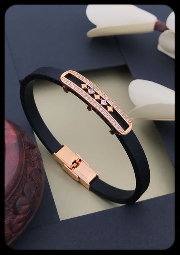 Bailiwick Bracelet For Womans