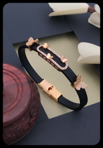 Convivial Bracelet For Womans