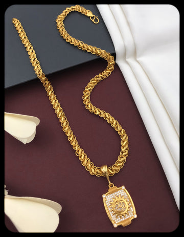 Lampoon Gold Plated Mens Chain Pendant