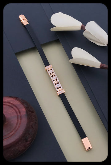 Derecho Bracelet For Womans